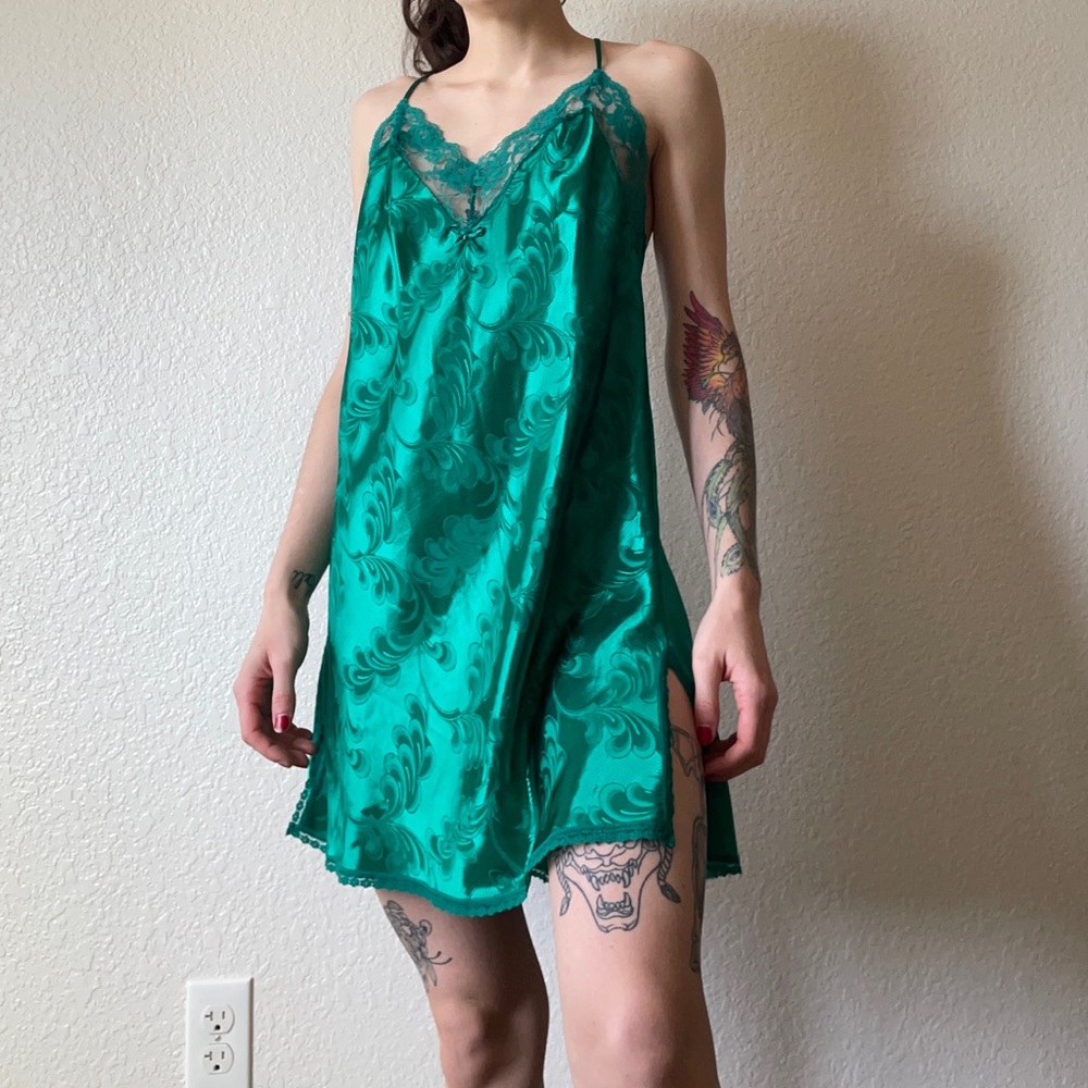 💚Emerald green lingerie slip💚